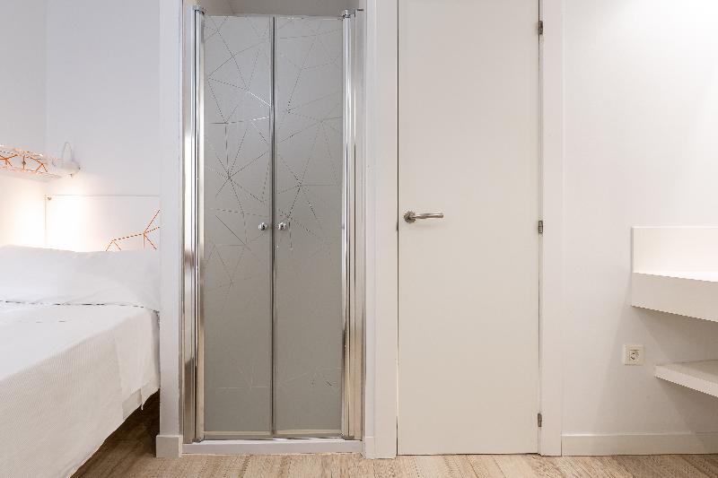 Chambre Standard Individuelle, AMC Granada