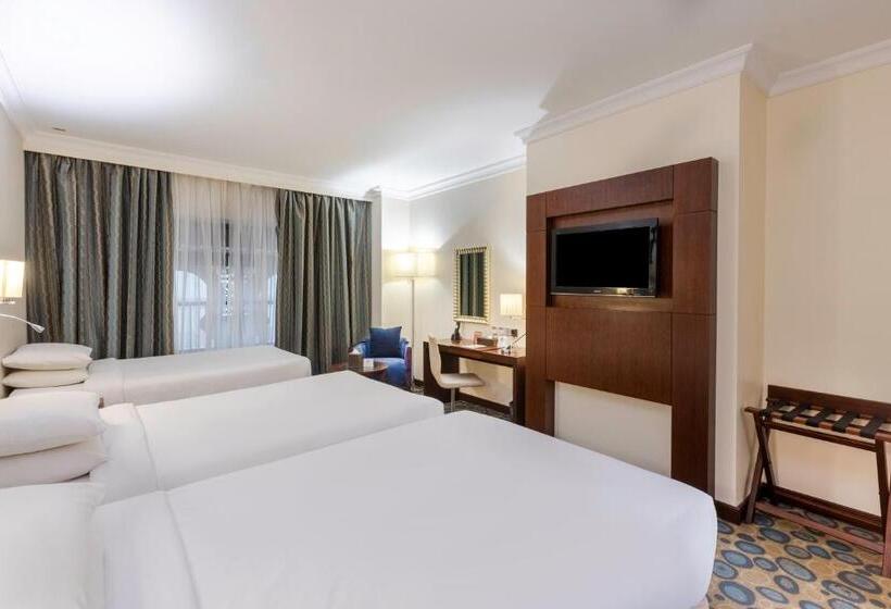 Quarto Triplo Clássico, Al Aqeeq Madinah