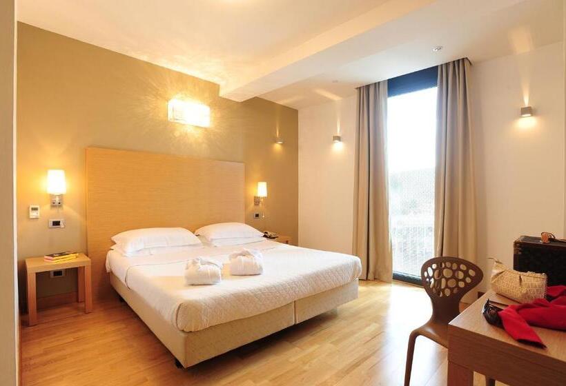 חדר סטנדרט עם כניסה לספא, Atlantic Park