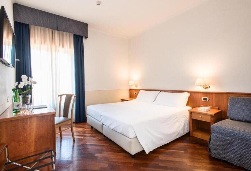 חדר סטנדרט עם כניסה לספא, Atlantic Park