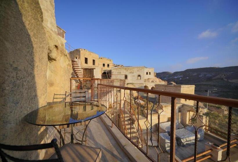 اتاق لوکس با بالکن, Fairyland Cave