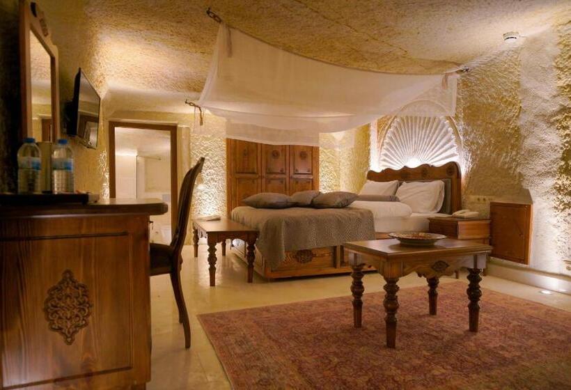 اتاق لوکس با بالکن, Fairyland Cave