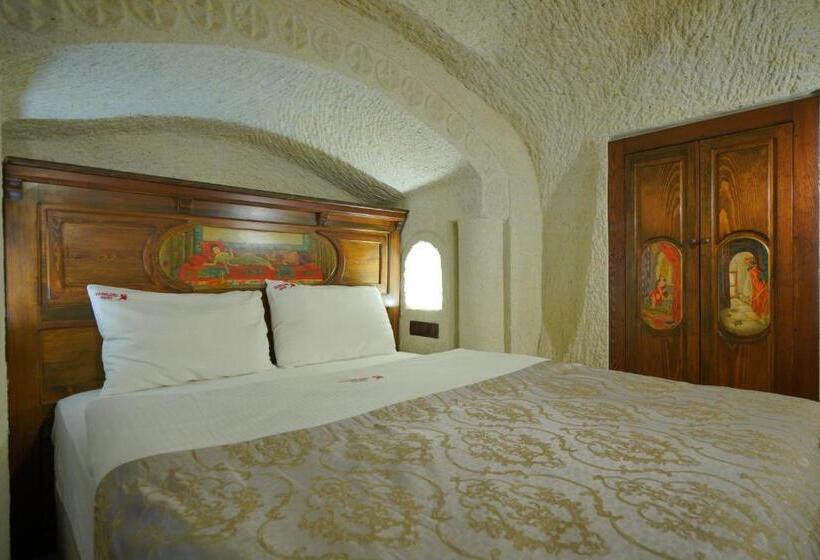 اتاق اکونومی, Fairyland Cave