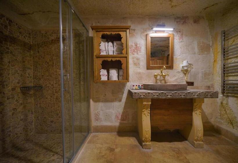 Номер Deluxe, Fairyland Cave