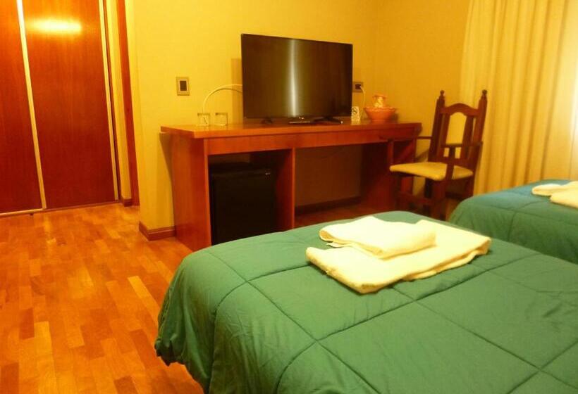 غرفة قياسية, Garden House