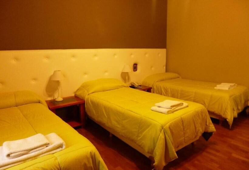 غرفة قياسية ثلاثية, Garden House