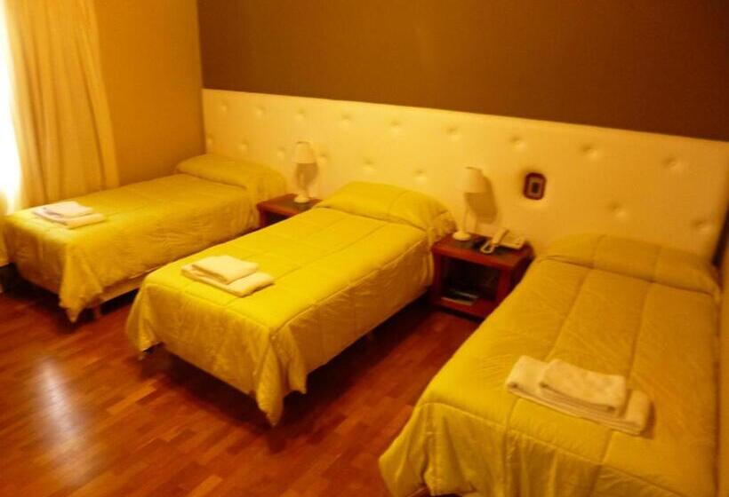 غرفة قياسية ثلاثية, Garden House