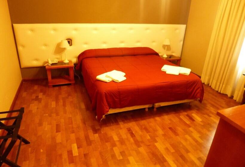 غرفة قياسية فردية, Garden House