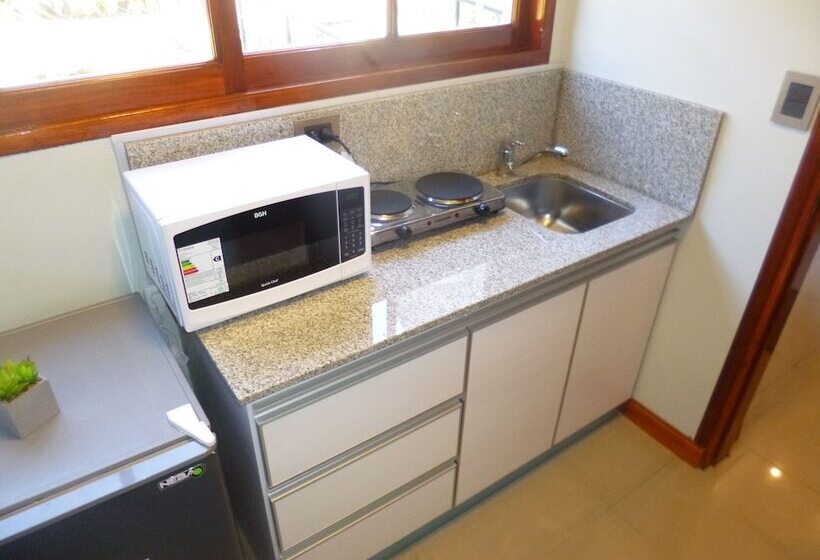 غرفة قياسية, Garden House