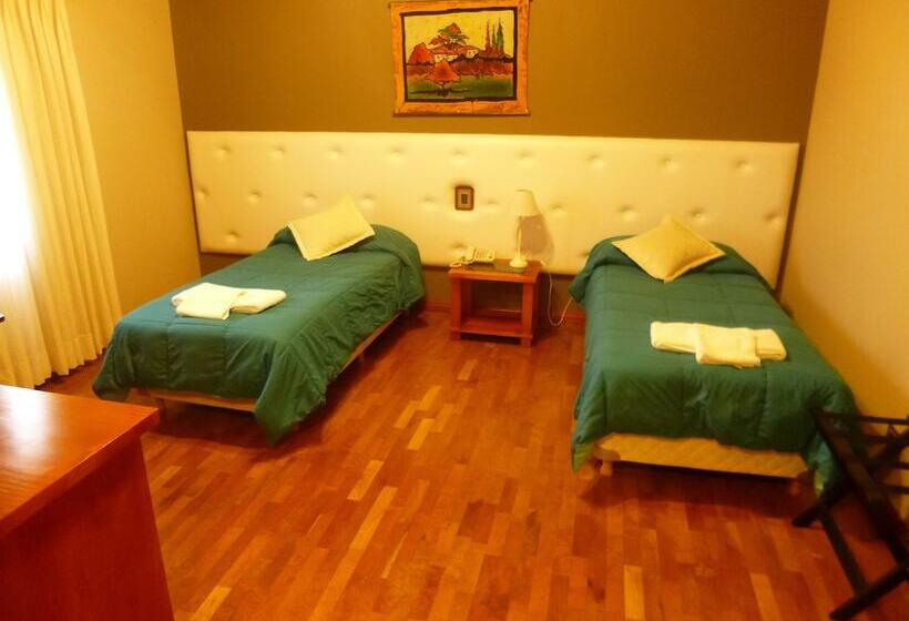 غرفة قياسية, Garden House