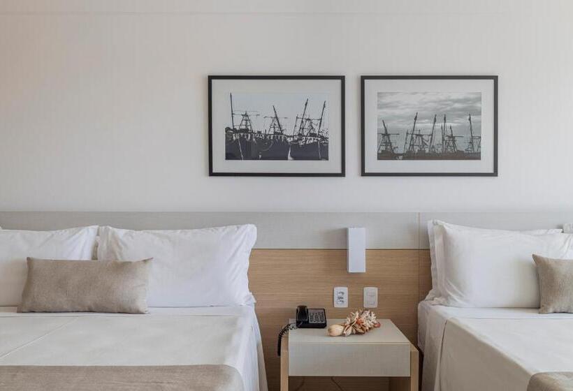 Quarto Triplo Standart Vista Mar Lateral, Gran Mareiro