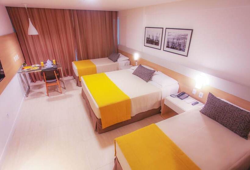 Quarto Triplo Estandar, Gran Mareiro