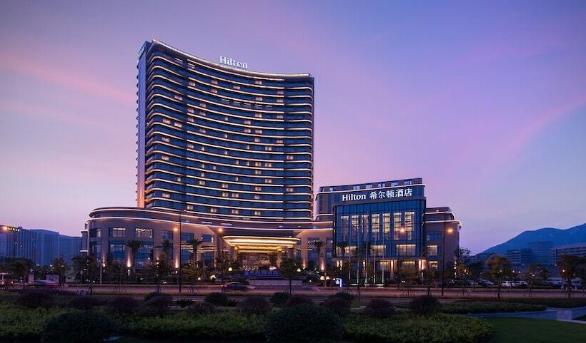 ダブルベッドスタンダードルーム, Hilton Zhoushan