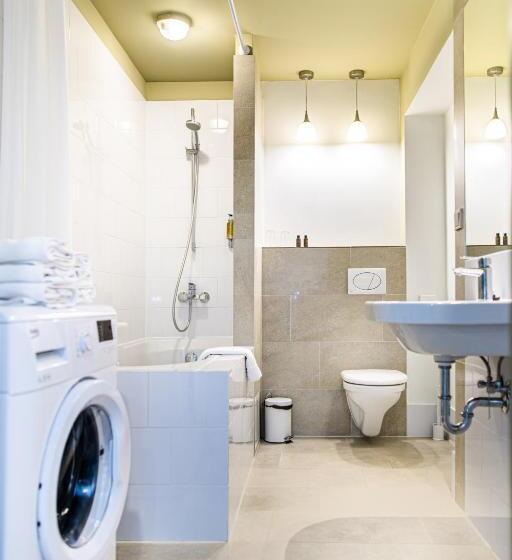 آپارتمان 1 خوابه, Hof