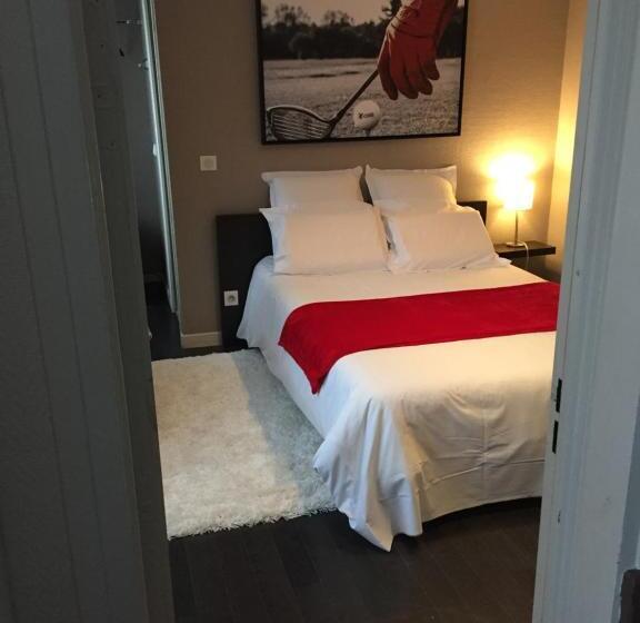 חדר סטנדרט, L'avenue