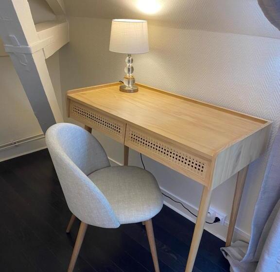 חדר פנטהאוז, L'avenue