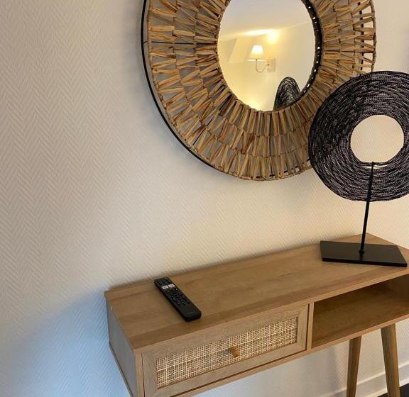 חדר פנטהאוז, L'avenue