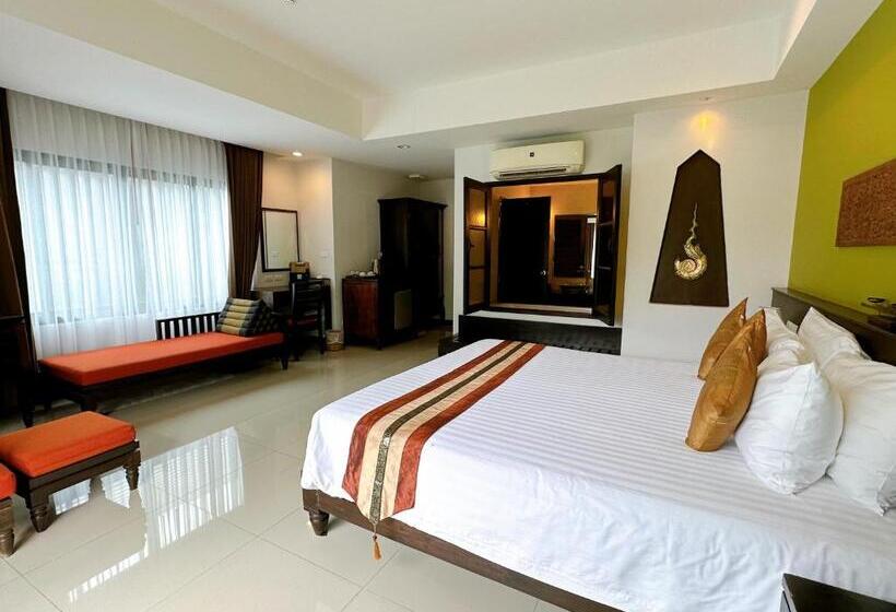 Номер Superior, Navatara Phuket Resort   Sha Extra Plus