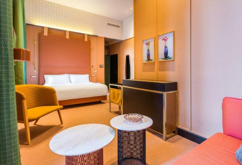 豪华房间, Room Mate Giulia