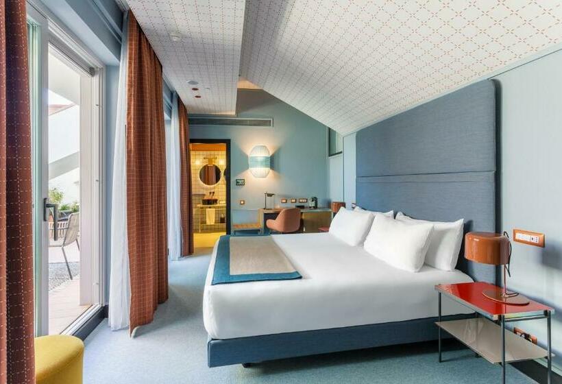 带露台的豪华间, Room Mate Giulia