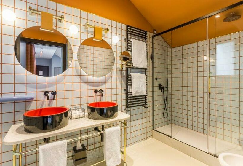 豪华房间, Room Mate Giulia