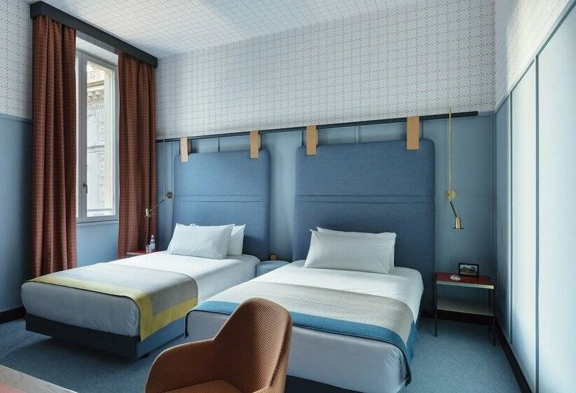 标准间, Room Mate Giulia