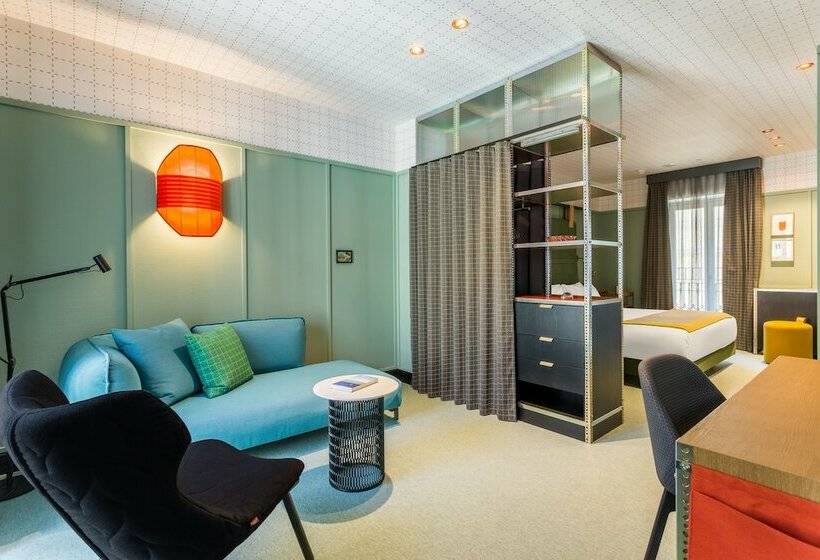 小型套房, Room Mate Giulia