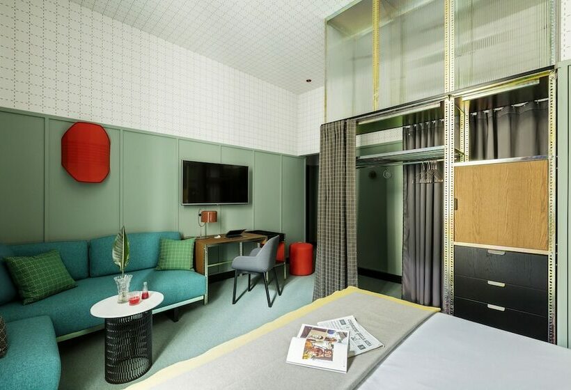 豪华房间, Room Mate Giulia