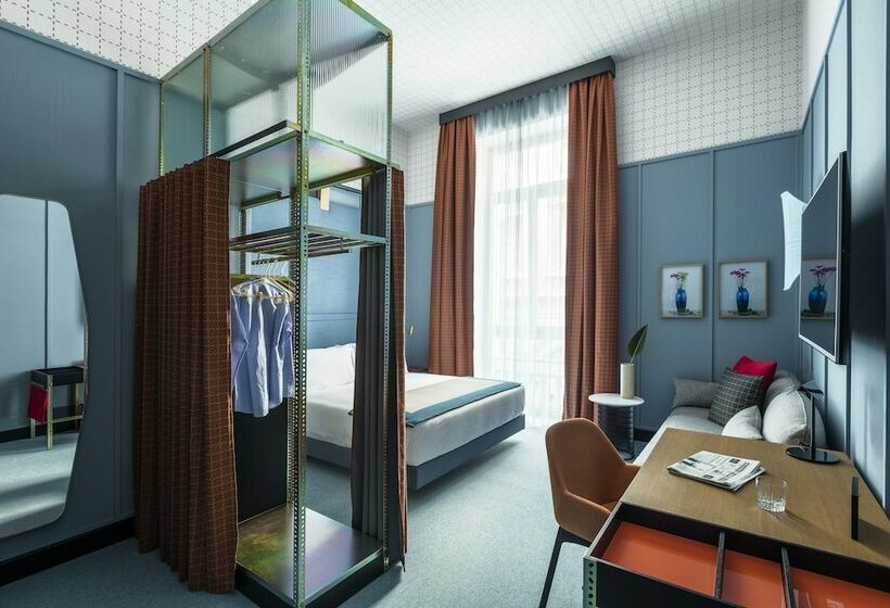 豪华房间, Room Mate Giulia