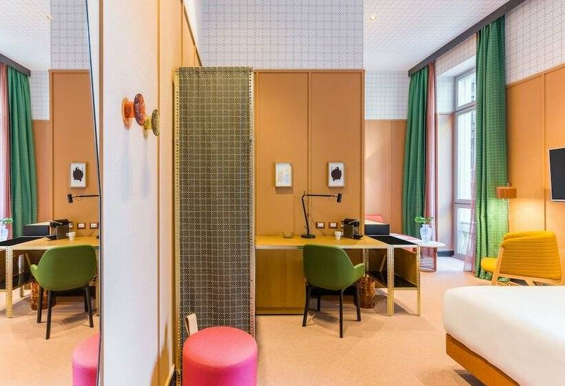 豪华房间, Room Mate Giulia