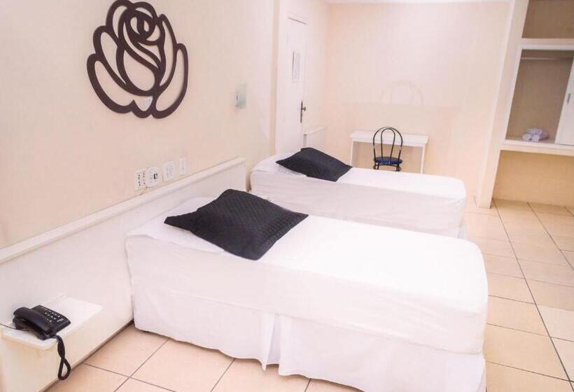 Номер Стандарт, Stratus Vila