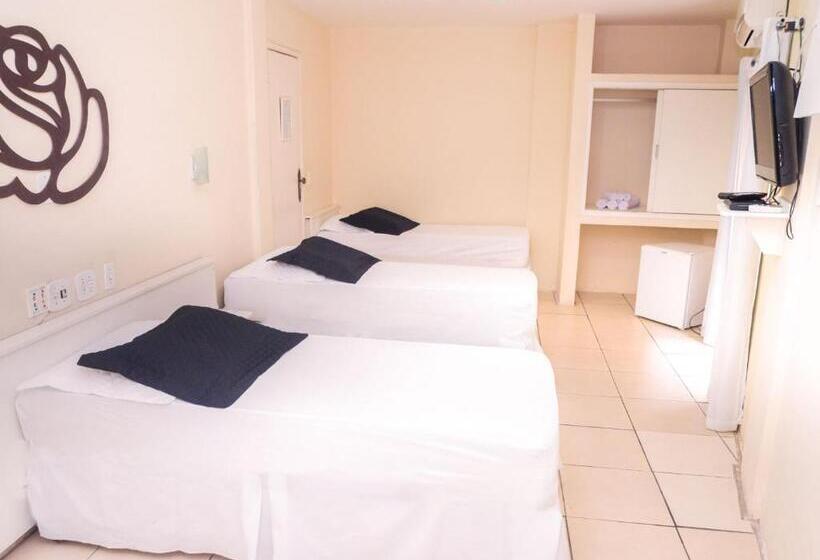 Номер Стандарт Трехместный, Stratus Vila