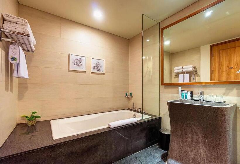 エクゼクティブスイート, The 1o1 Bogor Suryakancana