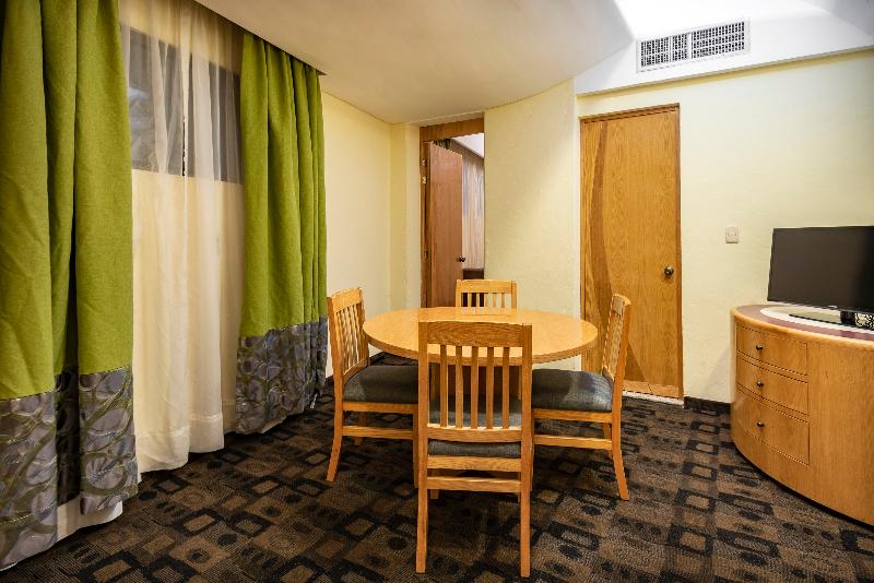 Номер Deluxe Вид на Город, The 1o1 Bogor Suryakancana