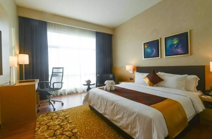 キングサイズベッドのスーペリアルーム, The Light Hotel Penang