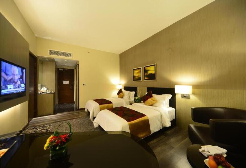 带大床的豪华间, The Light Hotel Penang