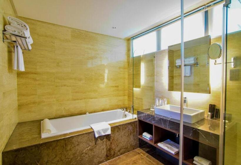 家庭套房, The Light Hotel Penang