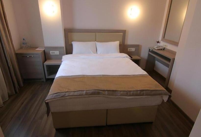 اتاق استاندارد, Vlaho