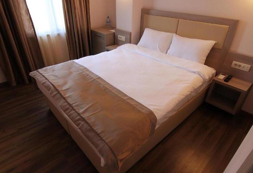 اتاق استاندارد, Vlaho