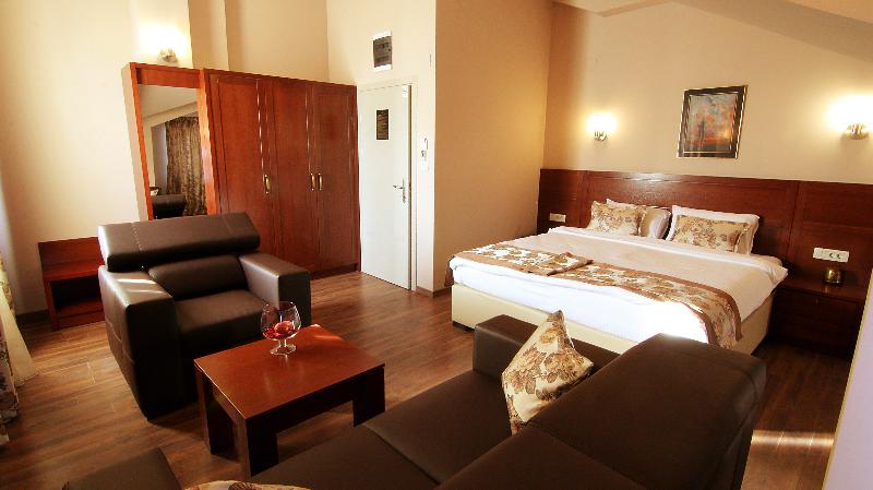 سوییت سوپریور, Vlaho