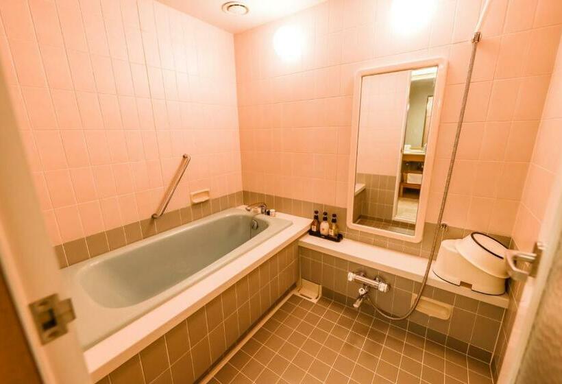 Семейный Номер, Chateraise Hotel Nirasaki No Mori