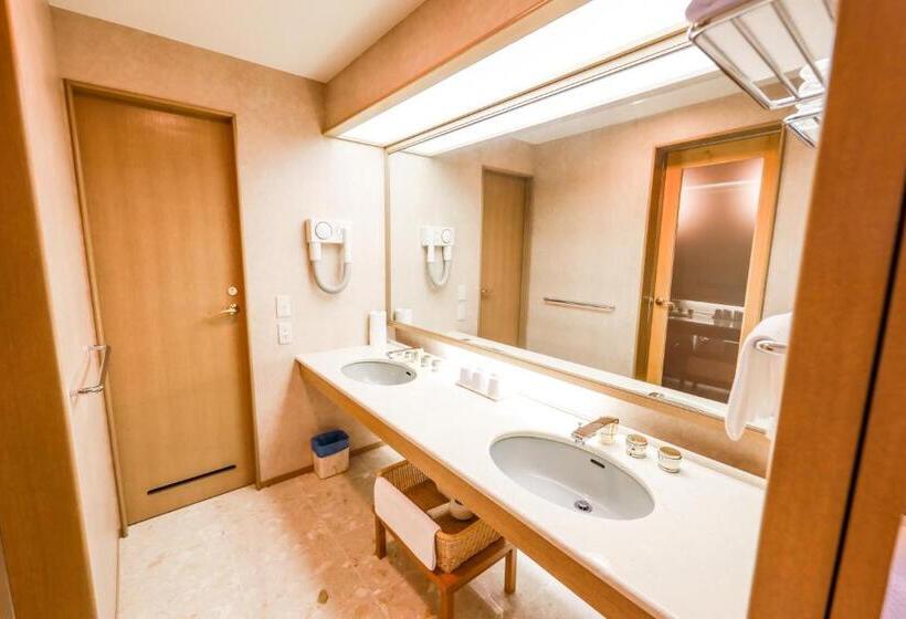 חדר סטנדרט לשלושה, Chateraise Hotel Nirasaki No Mori