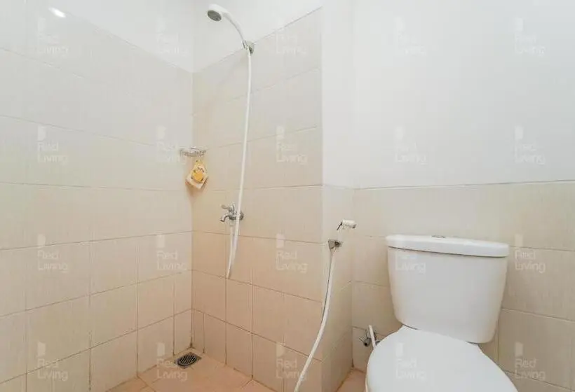 Deluxe-studio, Redliving Apartemen Easton Park Jatinangor   Azhimah Rooms