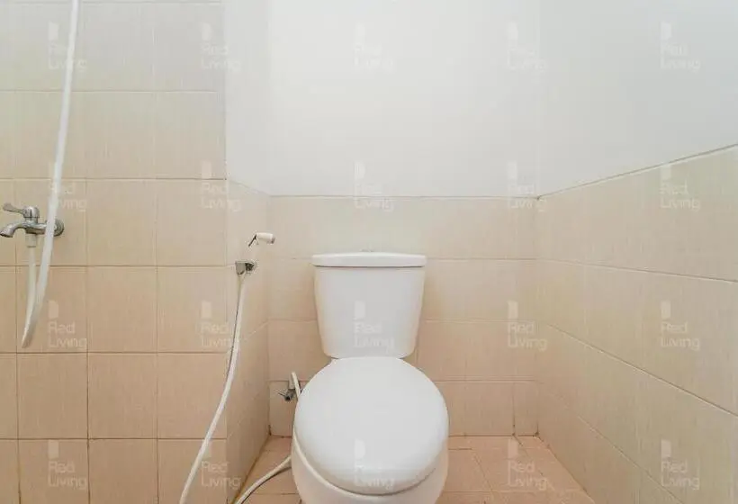 Deluxe-studio, Redliving Apartemen Easton Park Jatinangor   Azhimah Rooms