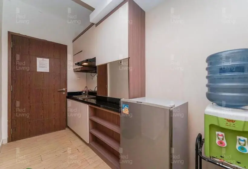 Deluxe-studio, Redliving Apartemen Easton Park Jatinangor   Azhimah Rooms