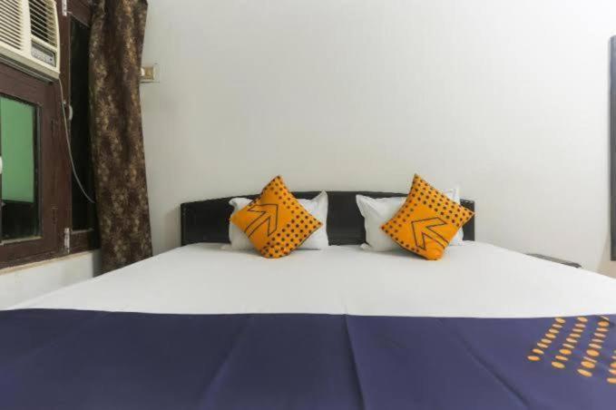 스탠다드 발코니 룸, Dev Mansarovar