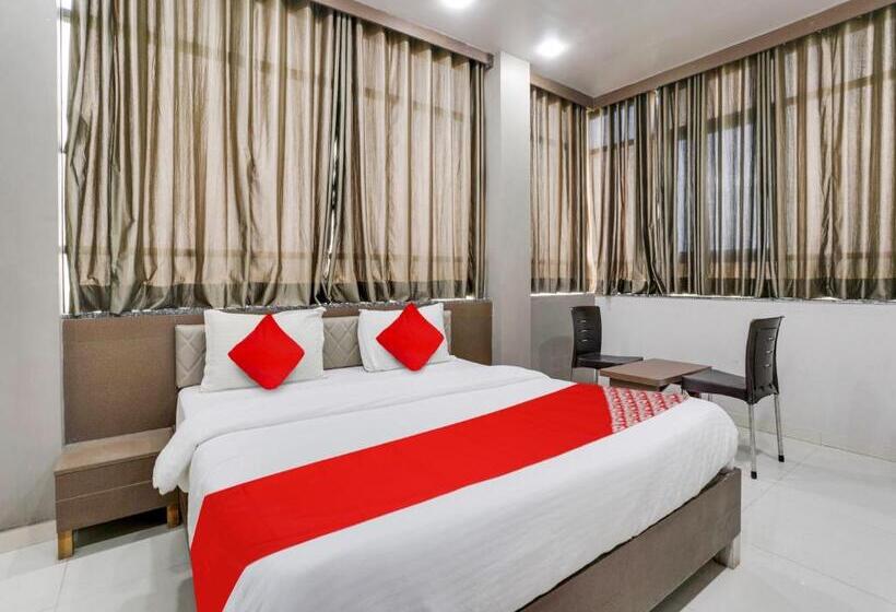 חדר קלאסי לשלושה, Flagship  Parishram Inn