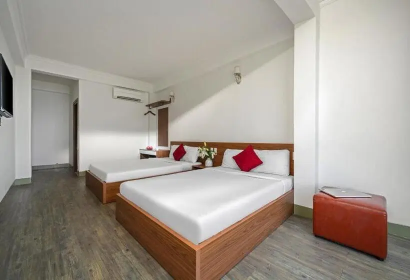 اتاق خانوادگی با چشم‌انداز دریا, Nami Hotel Nha Trang