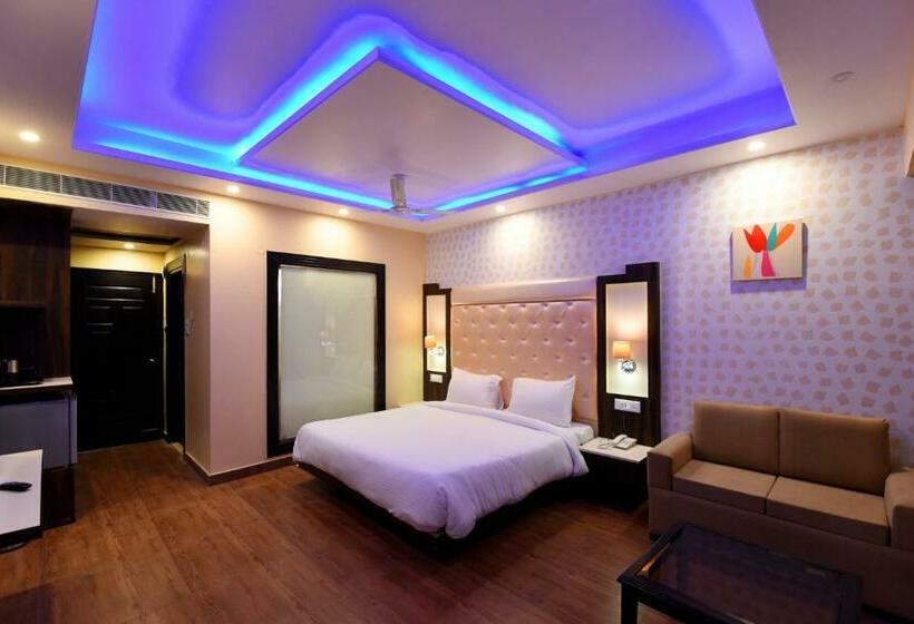 キングサイズベッドのスタンダードルーム, Nature Mountain Valley View Resort A Four Star Luxury Resort