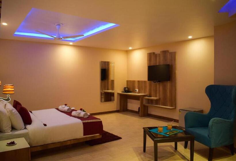 패밀리 스위트, Nature Mountain Valley View Resort    A Four Star Luxury Resort